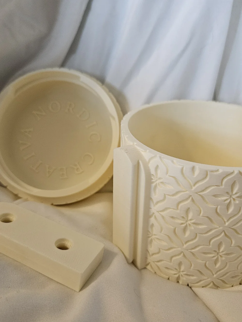 Decorative Cream Textured Hanging Planter - Elegant Floral Pattern - 3d Printed